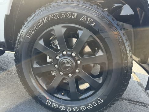 Used 2025 RAM 2500 Big Horn AWD/4WD image 14
