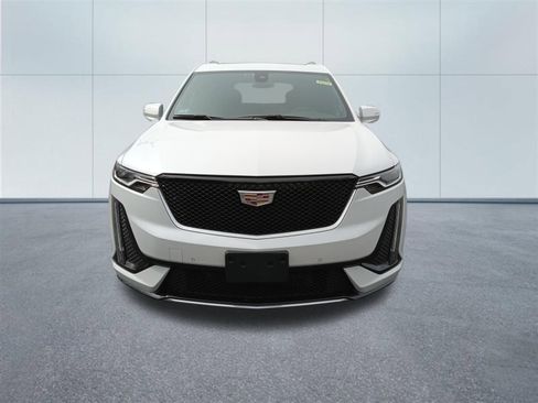 Certified 2023 Cadillac XT6 Sport AWD/4WD image 6