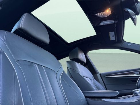 Used 2017 BMW 530i image 16