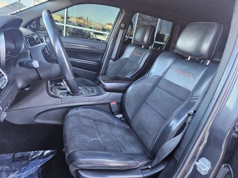 Used 2019 Jeep Grand Cherokee Trailhawk image 11