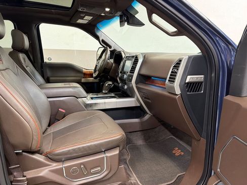 Used 2015 Ford F150 King Ranch w/ Equipment Group 601A Luxury AWD/4WD image 40