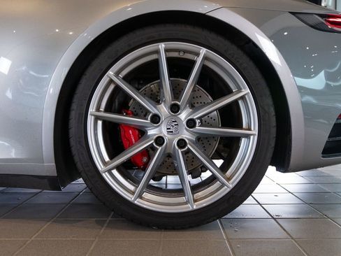 Certified 2020 Porsche 911 Carrera 4S AWD/4WD image 11