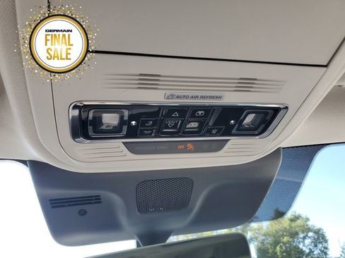 New 2025 Lincoln Navigator Reserve image 31