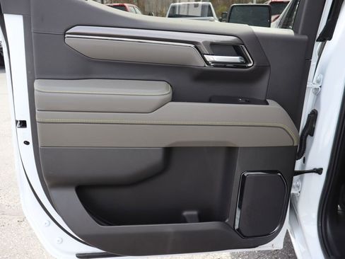 Used 2026 Chevrolet Silverado 1500 ZR2 AWD/4WD image 28