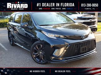 Used 2025 Toyota Sienna XSE FWD video 1