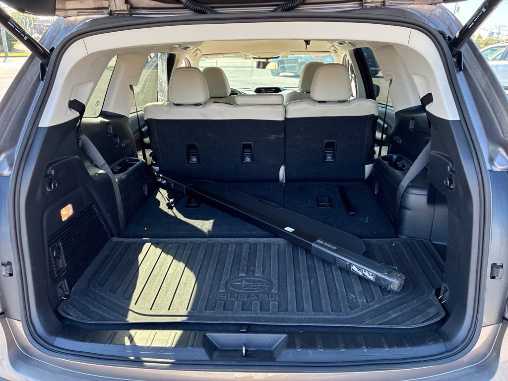 Used 2022 Subaru Ascent Limited AWD/4WD image 15