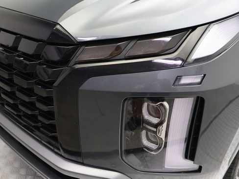 Used 2025 Hyundai Palisade SEL FWD image 3