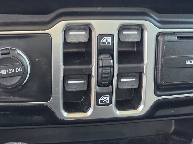 Used 2022 Jeep Gladiator Overland AWD/4WD image 22