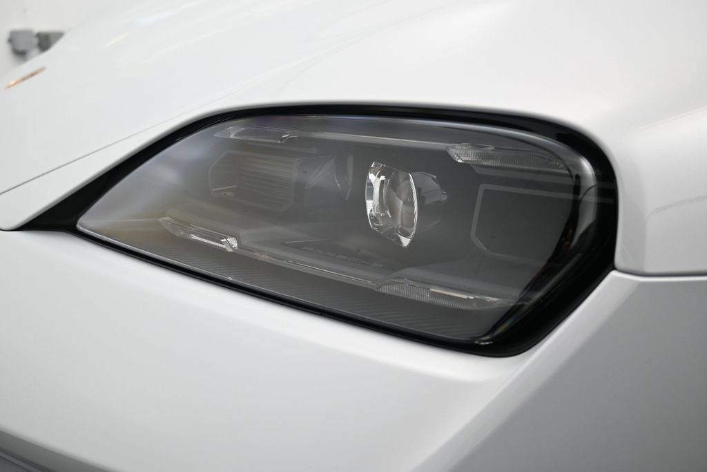 Certified 2025 Porsche Taycan 4S AWD/4WD image 42