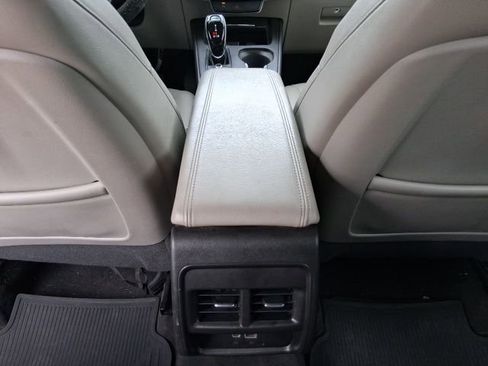 Used 2023 Cadillac XT4 Luxury image 24