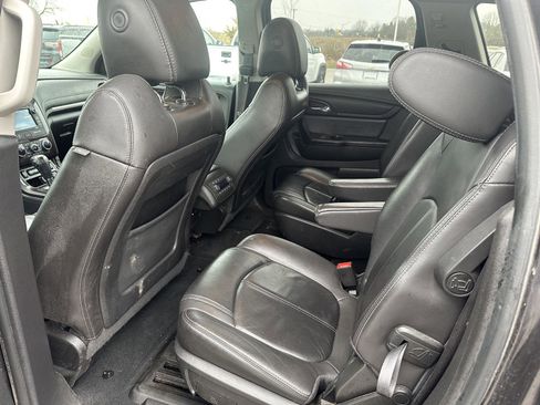 Used 2016 Chevrolet Traverse LT image 15