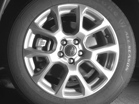 Used 2025 Jeep Compass Limited AWD/4WD image 12