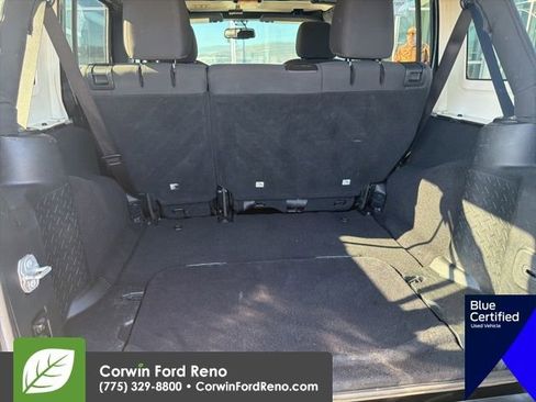 Used 2018 Jeep Wrangler Unlimited Sport S image 10