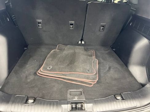 Used 2023 Ford Escape ST-Line w/ Tech Pack #1 AWD/4WD image 9
