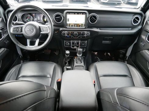 Used 2023 Jeep Wrangler Unlimited Sahara w/ Cold Weather Group AWD/4WD image 14