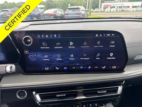 Used 2026 Chevrolet Traverse LT w/ Driver Confidence Package FWD image 10