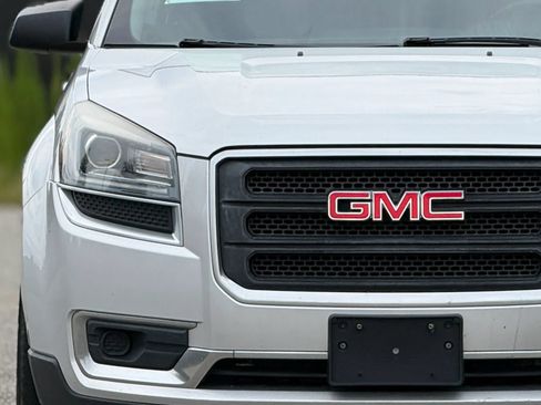 Used 2016 GMC Acadia SLE FWD image 11