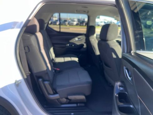 Used 2020 Chevrolet Traverse LS FWD image 43