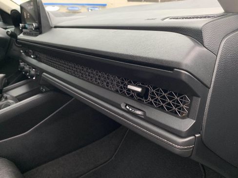 Used 2023 Honda Accord EX image 41