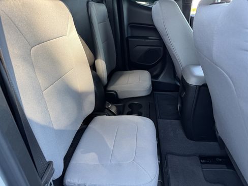 Used 2020 Chevrolet Colorado W/T w/ WT Convenience Package image 20