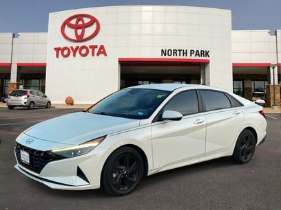 Used 2021 Hyundai Elantra SEL