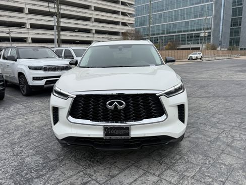 Certified 2023 INFINITI QX60 Luxe w/ Cargo Package image 2