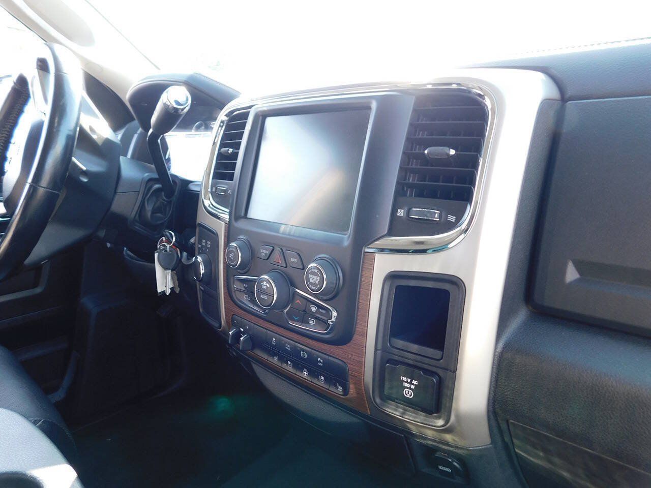 Used 2014 RAM 2500 Laramie AWD/4WD image 34
