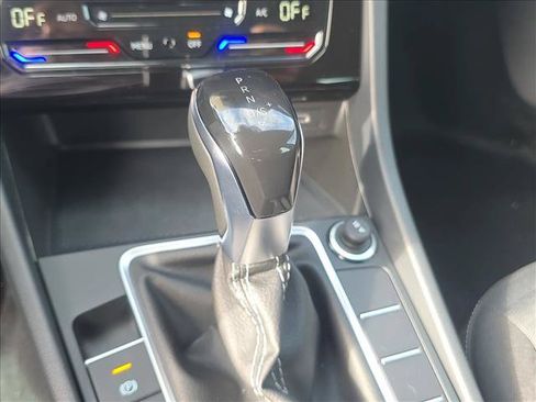 Used 2026 Volkswagen Jetta S FWD image 15