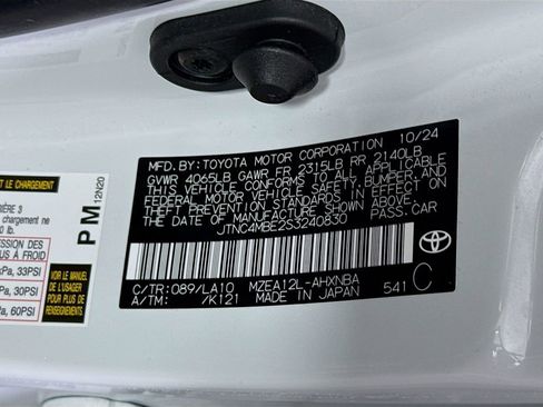 Certified 2025 Toyota Corolla XSE FWD image 33
