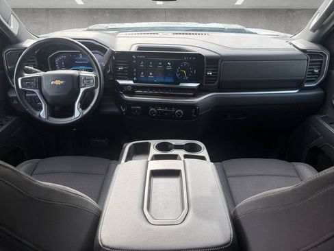 Used 2024 Chevrolet Silverado 2500 LT AWD/4WD image 20