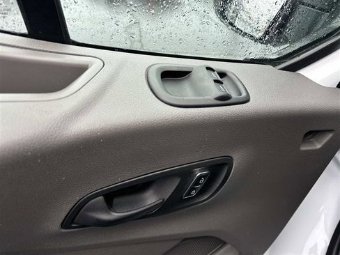 Used 2024 Ford Transit 250 Low Roof w/ Exterior Upgrade Package RWD image 8