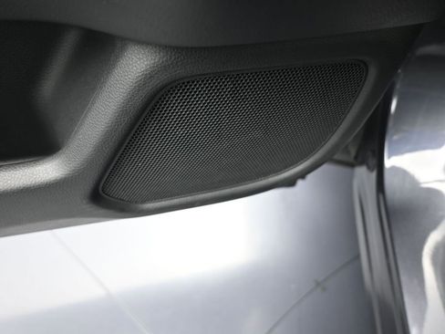 Used 2023 Honda Pilot LX image 14