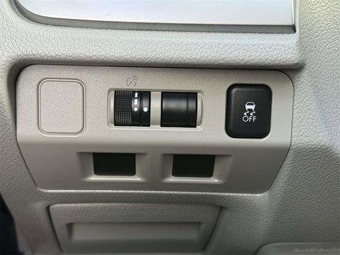 Used 2018 Subaru Forester 2.5i w/ Alloy Wheel Package image 22