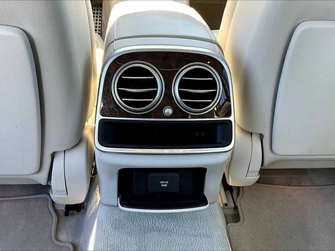 Used 2015 Mercedes-Benz S 550 Sedan image 34
