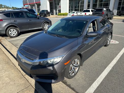 Used 2018 Honda Civic LX image 2