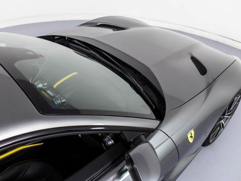 Certified 2020 Ferrari 812 Superfast image 18