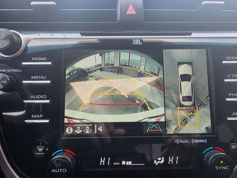 Used 2018 Toyota Camry XSE w/ Driver Assist Package image 13