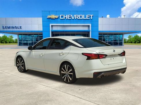 Used 2020 Nissan Altima 2.5 SR FWD image 3