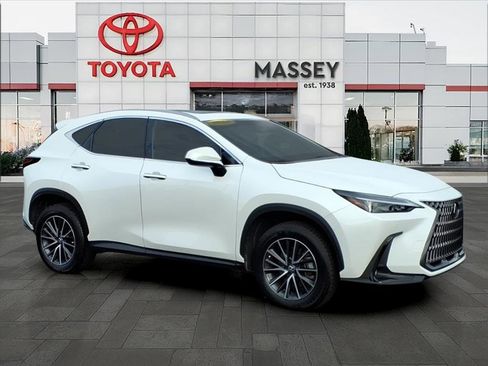 Used 2024 Lexus NX 250 FWD w/ Premium Package image 20