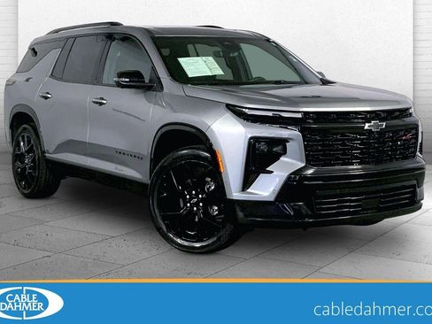Used 2024 Chevrolet Traverse RS w/ LPO, Floor Liner Package AWD/4WD image 1