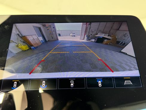 Used 2023 Chevrolet Corvette Stingray Preferred Cpe w/ Battery Protection Package image 23