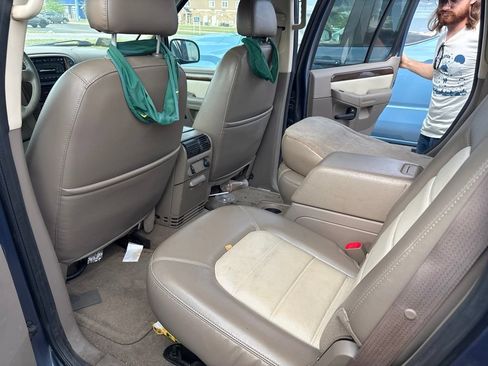 Used 2004 Ford Explorer Eddie Bauer AWD/4WD image 14