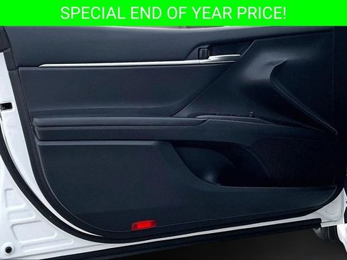 Used 2022 Toyota Camry SE image 20
