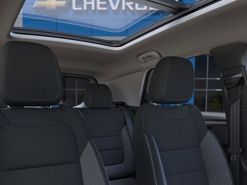 New 2025 Chevrolet TrailBlazer LT w/ LT Cold Weather Package image 51