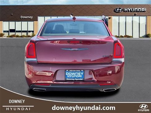 Used 2023 Chrysler 300 S image 5