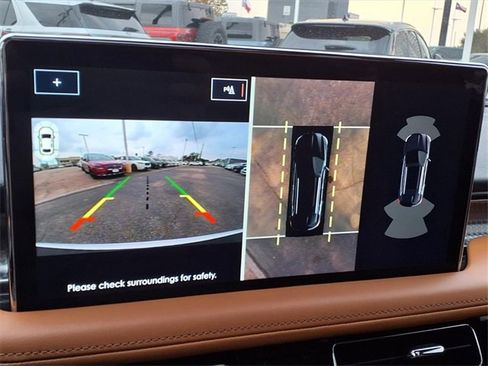 Certified 2022 Lincoln Nautilus Black Label w/ Class II Trailer Tow Package image 18