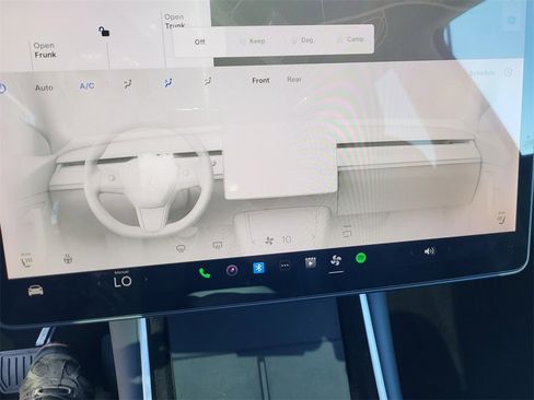 Used 2021 Tesla Model Y Long Range image 24