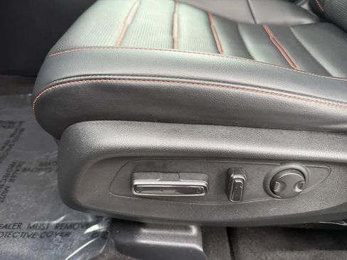 Used 2023 Honda CR-V Sport Touring image 13