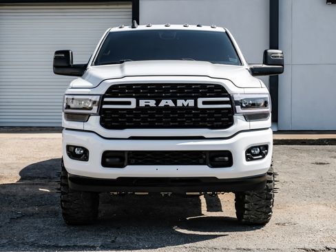 Used 2023 RAM 3500 Big Horn w/ Level B Equipment Group AWD/4WD image 4