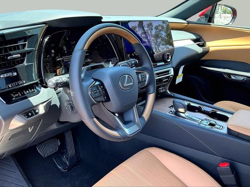 New 2026 Lexus RX 450h AWD image 10